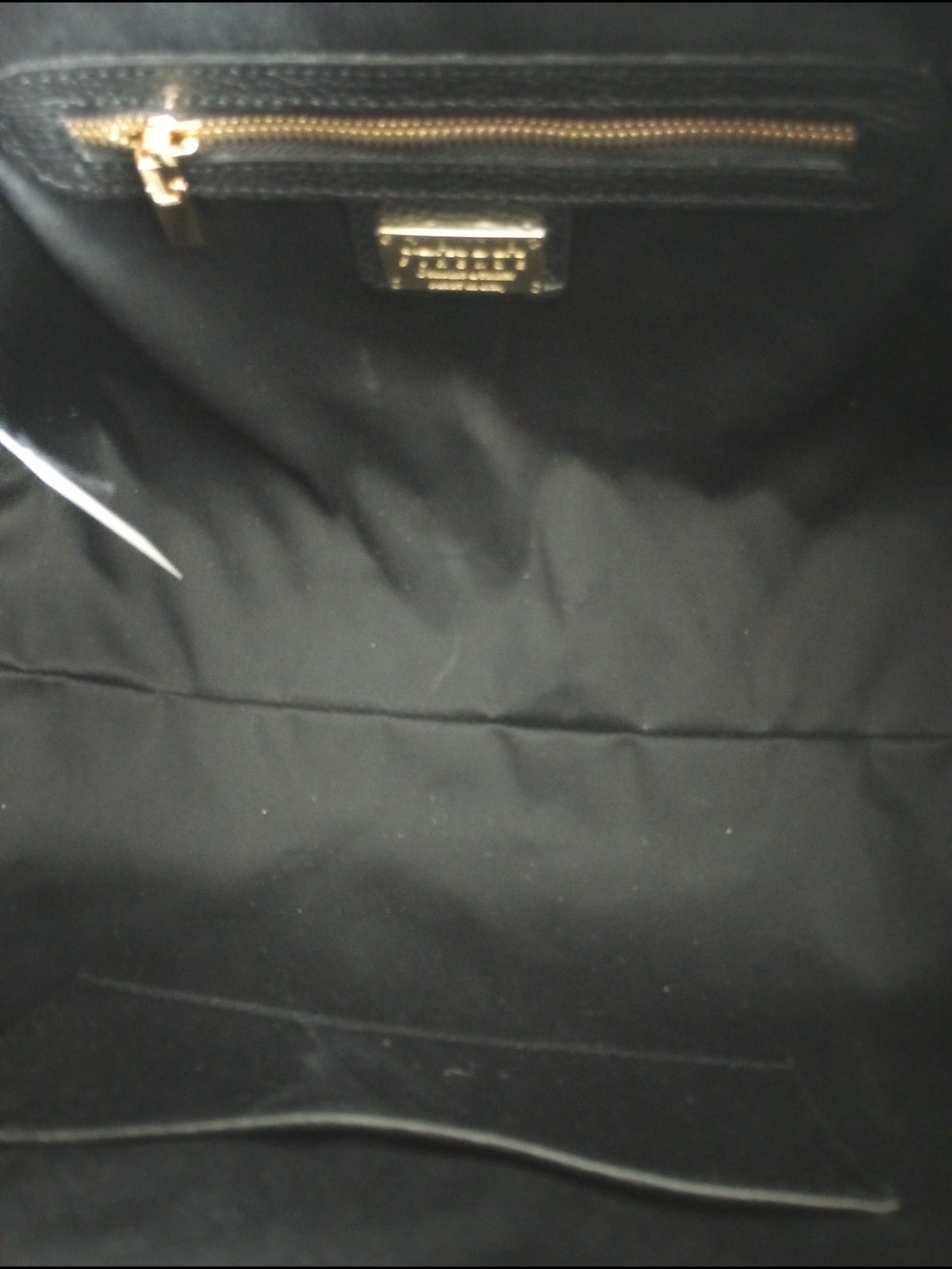 Beautiful Back Woven Satchel with Tortoiseshell Handle & Gold Hardware - Picture 7 of 7